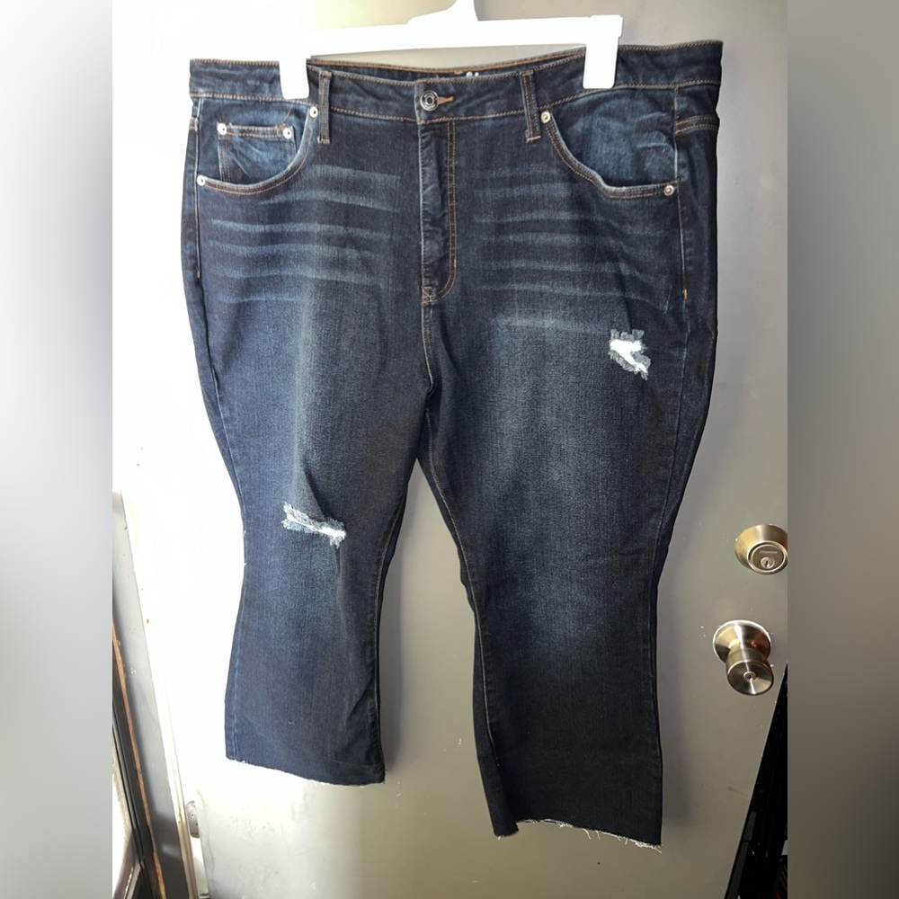 Plus Size Flared Jeans 👖